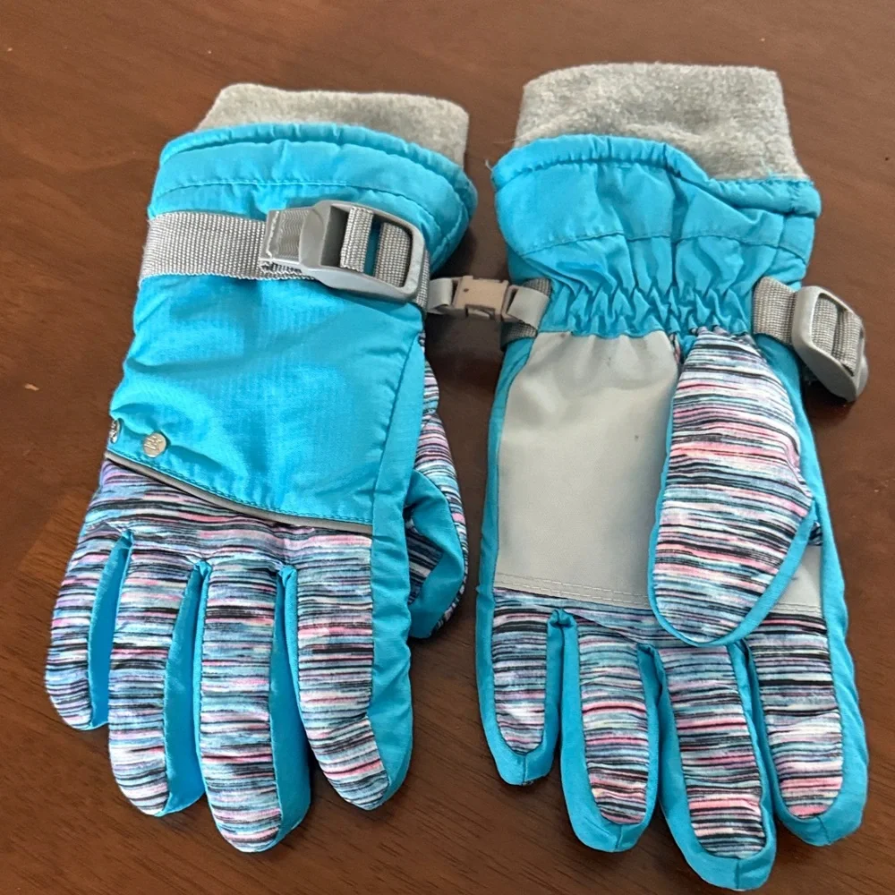Kids' Blue and Gray Winter Gloves